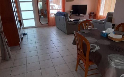 GUILERS Maison de type 6