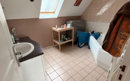 BOHARS MAISON 6 pièces